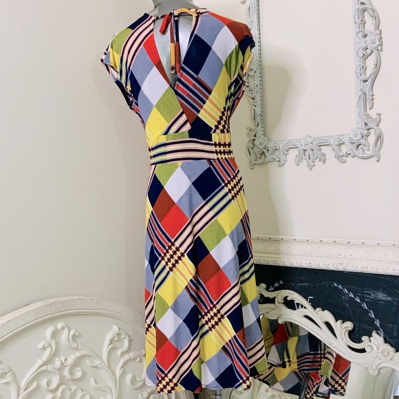 Matrushka Construction Plaid Veronica Lake Dress - Picture 3 of 10